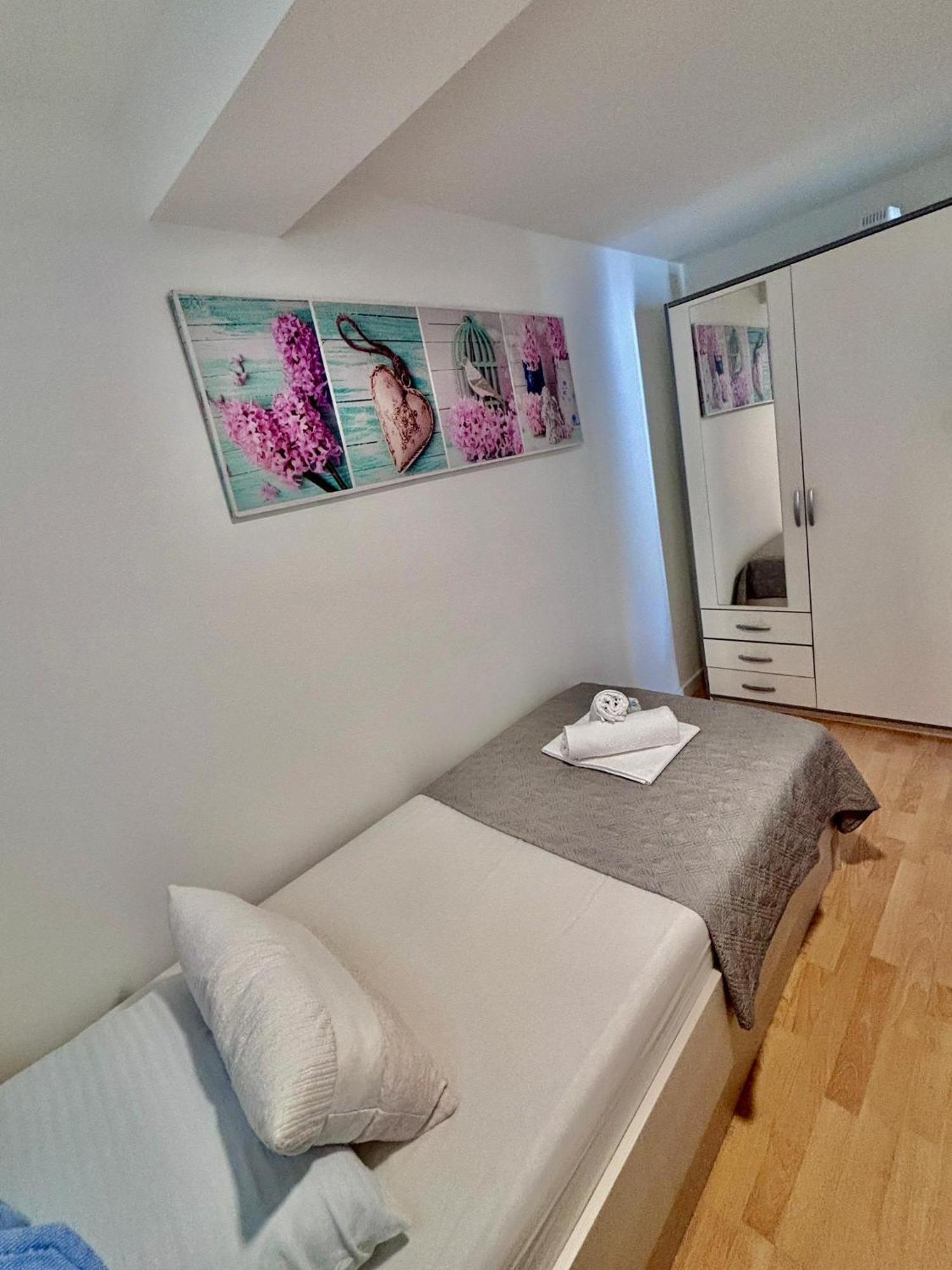 Apartman Branka *** Split Exterior photo
